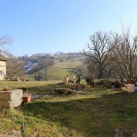 Le Four A Pain Holiday home Leynhac